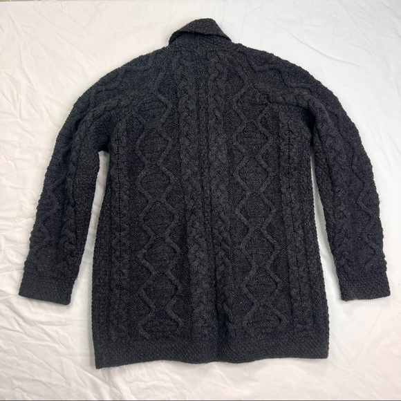 Inis Craft 100% Merino Wool Dark Gray Cardigan Sweater. Size M L020522 - Picture 2 of 4